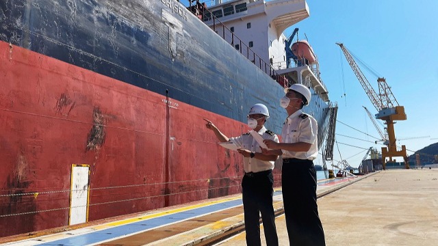 海关支持民营船企顺利完成首单修船业务